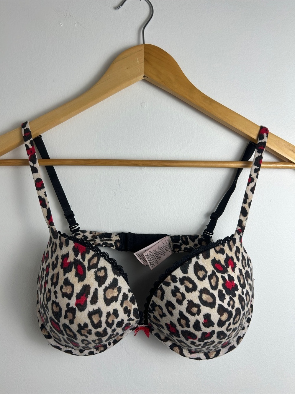 La Senza Leopard Print Push-Up Bra Size 
34C